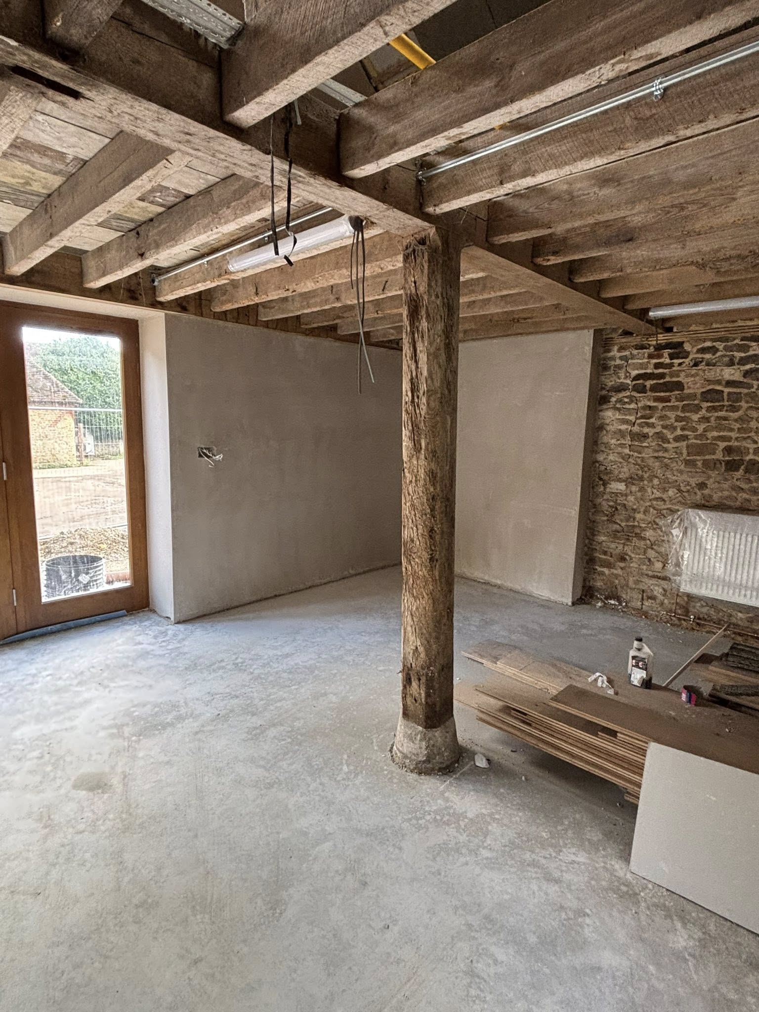 High quality skimmed interior wall